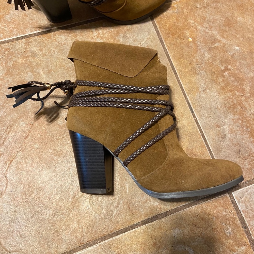 Yoki Booties - image 1